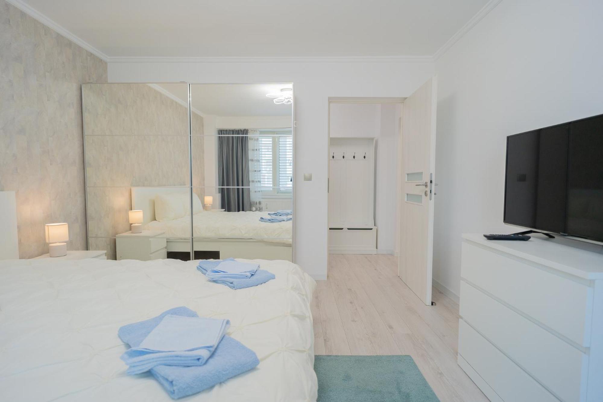 Luxury 2Br On Decebal Avenue Apartman Bukarest Kültér fotó